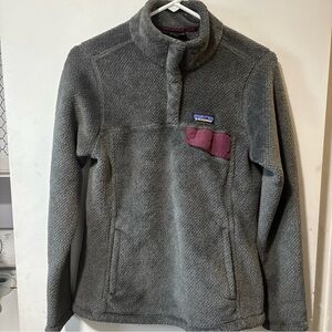 PATAGONIA Snap-T Fleece Fuzzy Pullover Women's Size M Gray Maroon Trim